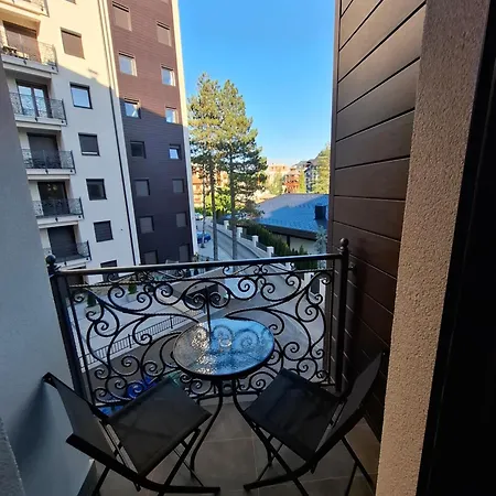 Apartament Pegi I Obi's Romantika *